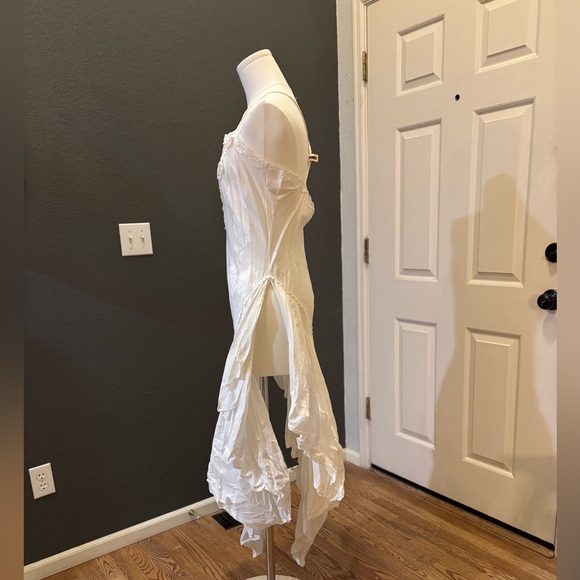 VICTORIA’s SECRET **Vintage** Hand-embellished, laced “Honeymoon” Nightgown - Picture 2 of 4